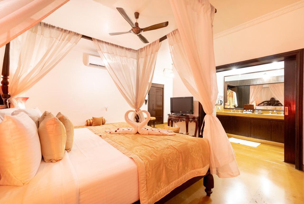 Fort Jadhavgadh -A Gadh Heritage Hotel Sasvad Dış mekan fotoğraf