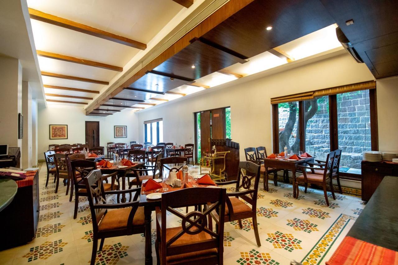 Fort Jadhavgadh -A Gadh Heritage Hotel Sasvad Dış mekan fotoğraf
