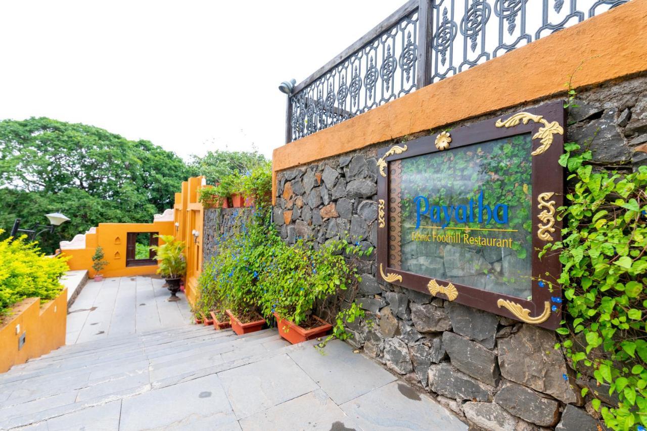 Fort Jadhavgadh -A Gadh Heritage Hotel Sasvad Dış mekan fotoğraf