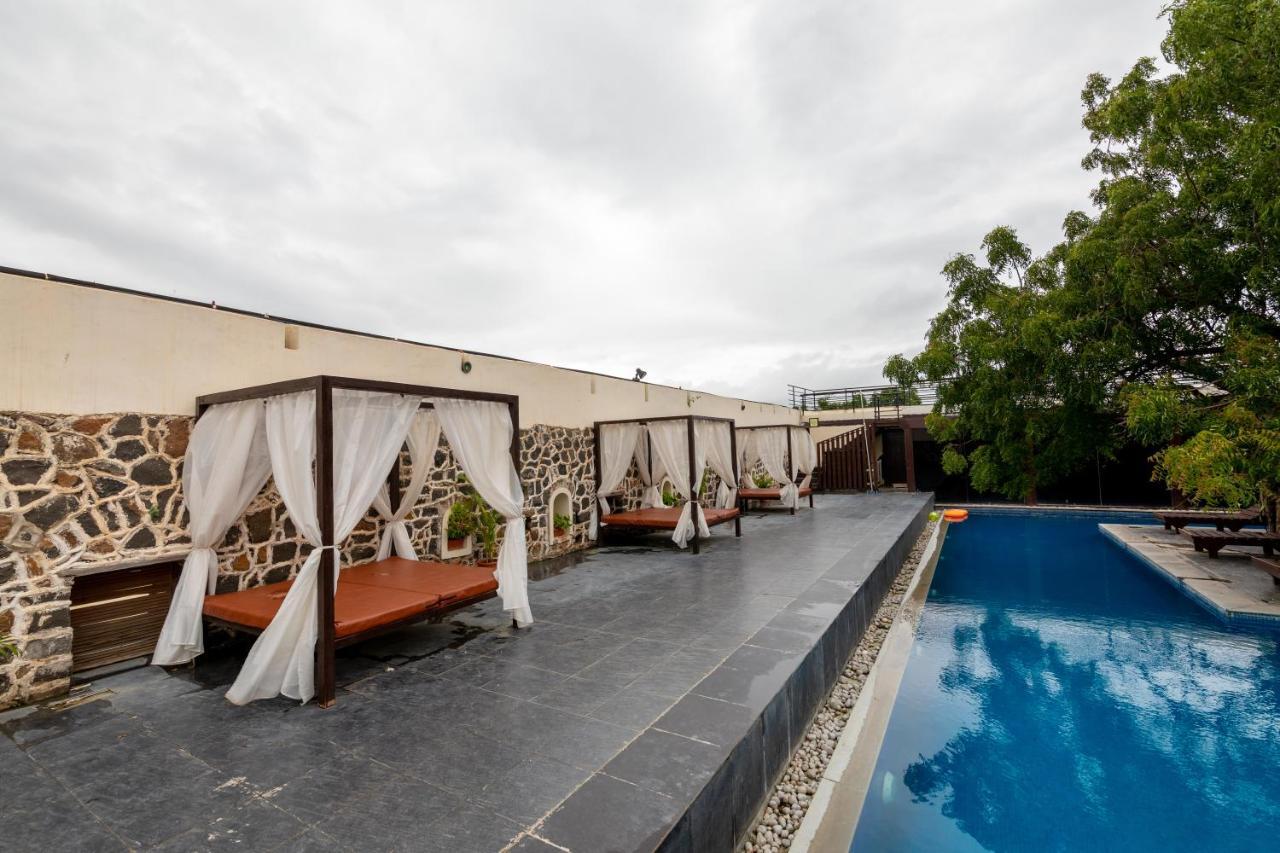 Fort Jadhavgadh -A Gadh Heritage Hotel Sasvad Dış mekan fotoğraf